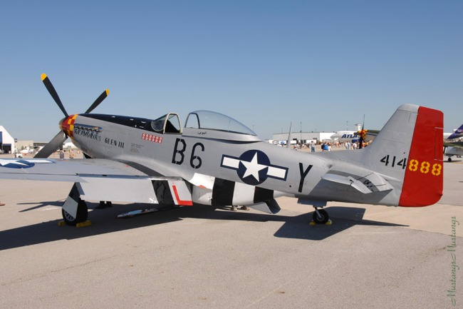 P-51 Survivor 44-63893 N3333E