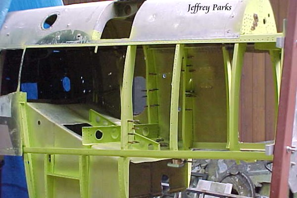 44-64375_01235_jp1.jpg